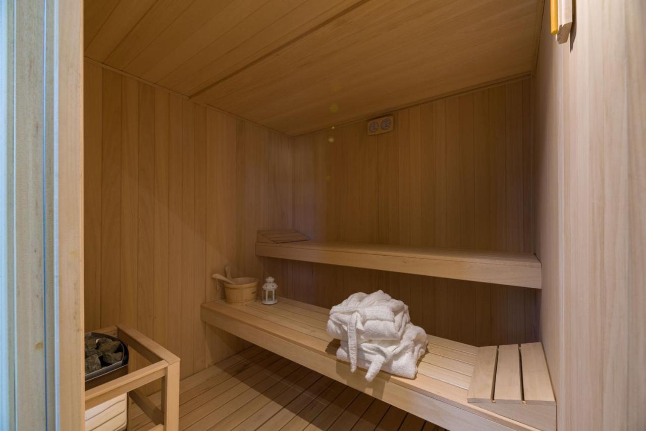 Hotel A Curuxa Wellness Arzua Exterior photo